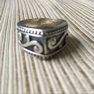 Brighton “Cathedral” ring. Size 6